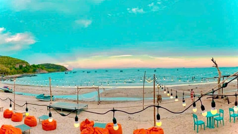 Bãi biển Cam Ranh vào thời điểm lý tưởng nhất năm